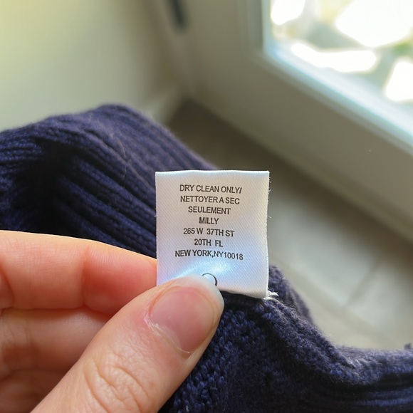 Milly Navy Crochet Tank Size Medium - Picture 6 of 9